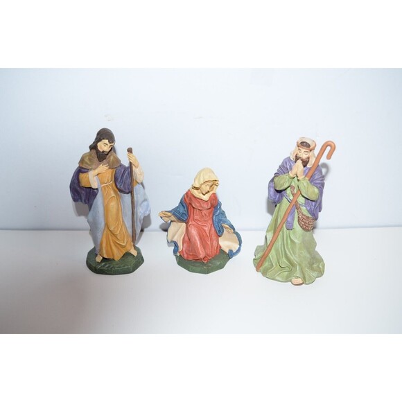Vtg Avon Nativity Shepherd Joseph Mary Replacements Figurines 1996 - Picture 10 of 10